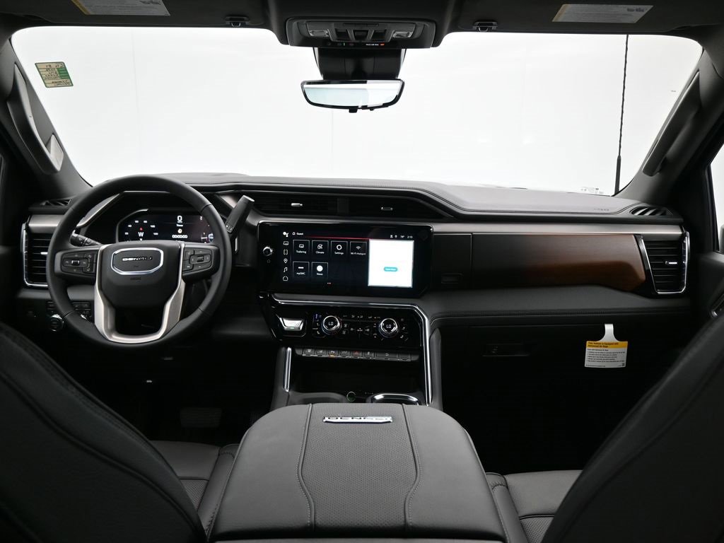 New 2026 GMC Sierra 3500 Denali w/ Denali Reserve Package image 9