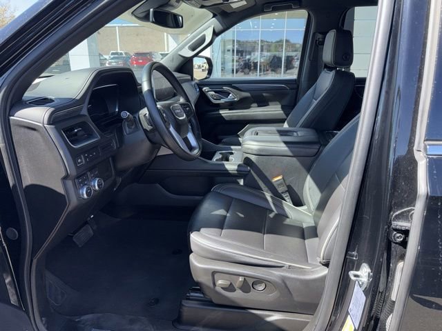 Certified 2024 GMC Yukon XL SLT image 6