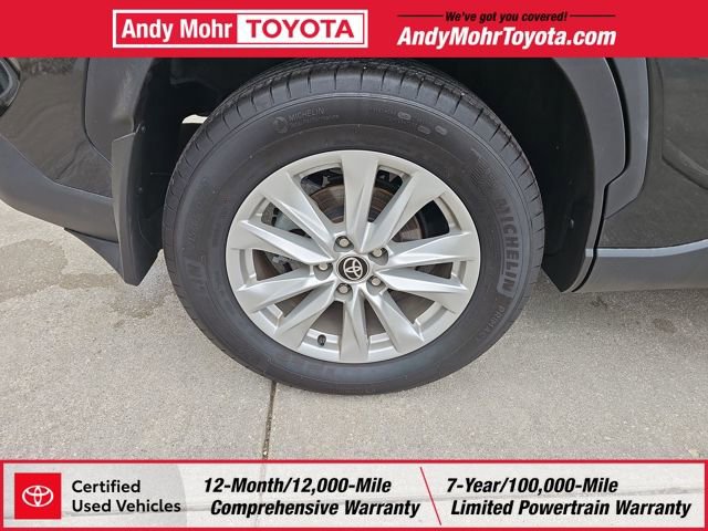 Certified 2025 Toyota Corolla Cross LE FWD image 35