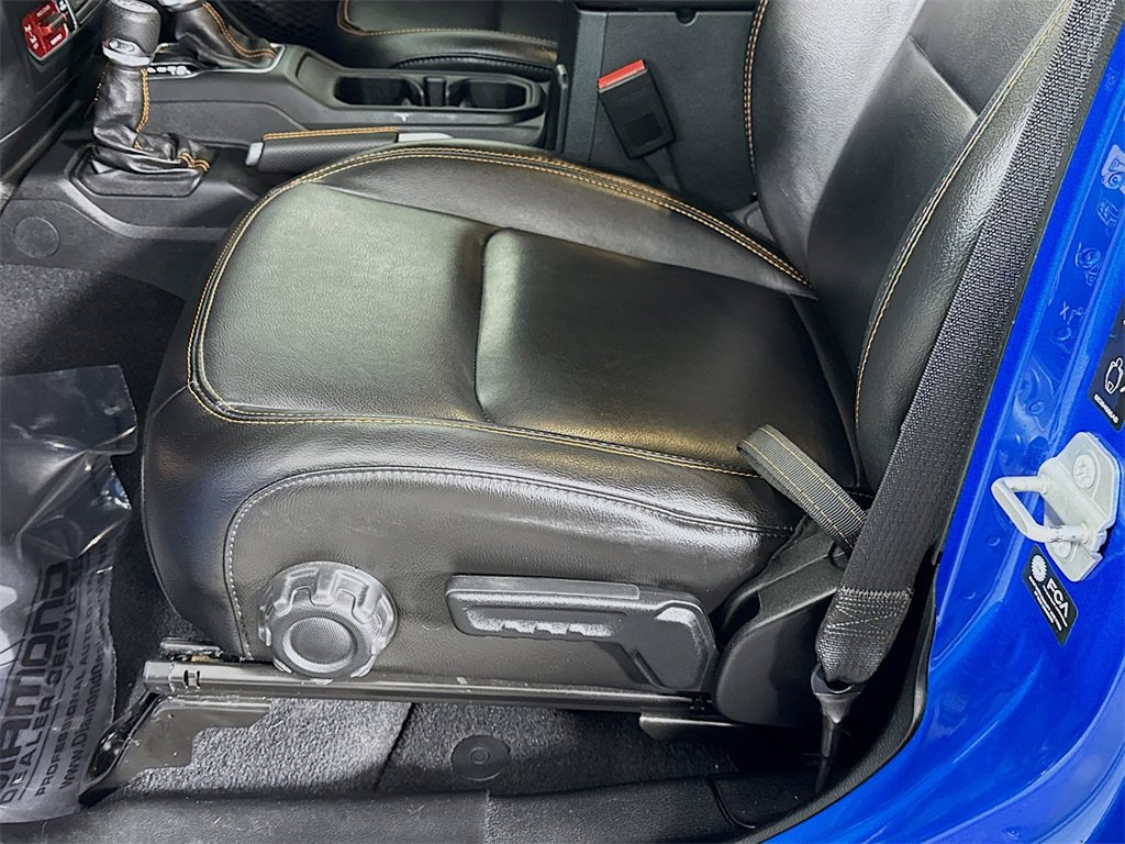 Used 2022 Jeep Gladiator Mojave w/ LED Lighting Group image 25