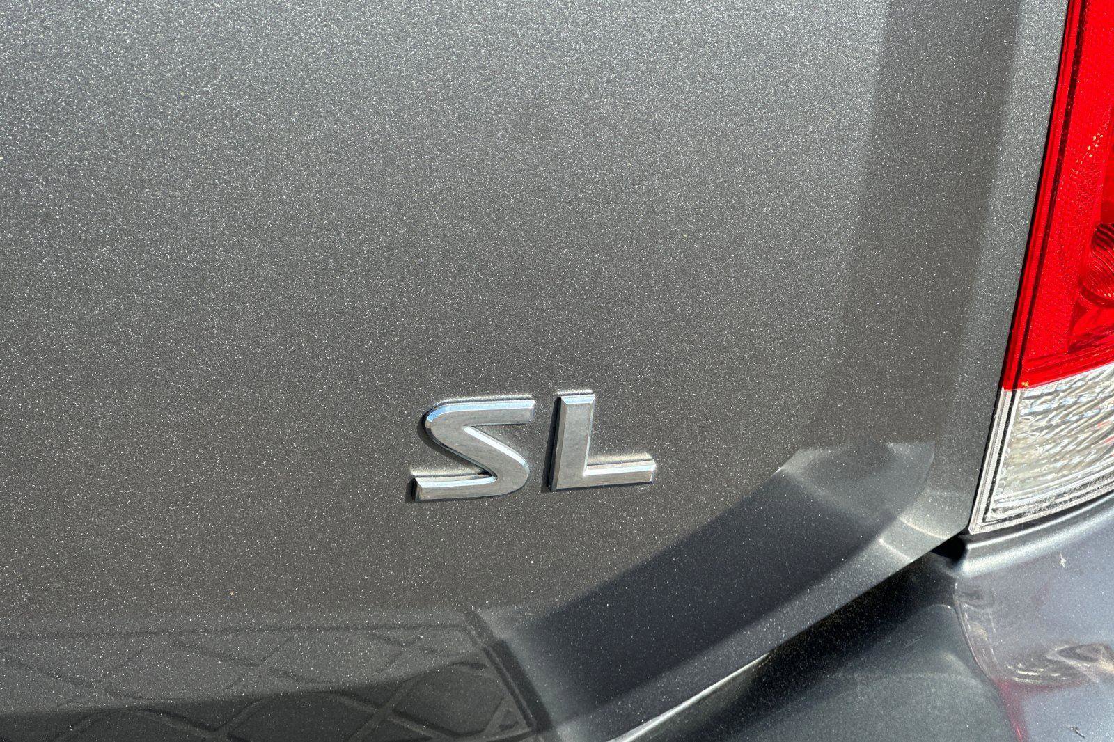 Used 2014 Nissan Armada SL image 33