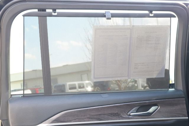 Used 2024 Jeep Grand Cherokee L Limited w/ Luxury Tech Group II image 17