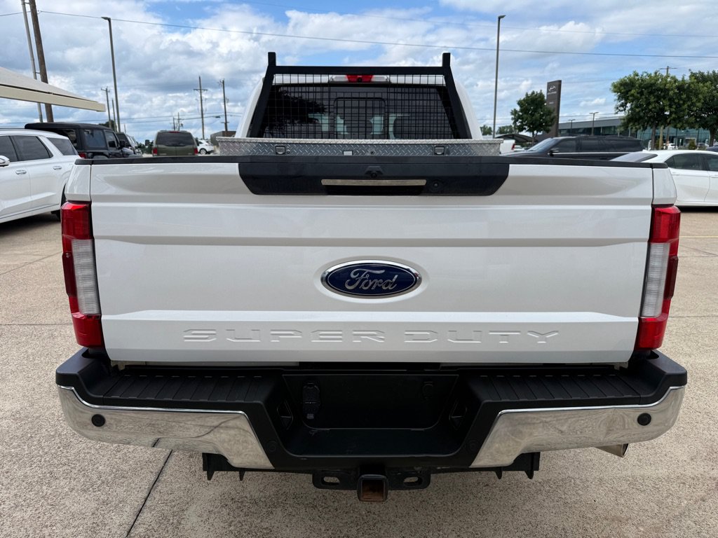 Used 2019 Ford F250 Lariat w/ Lariat Ultimate Package RWD image 6