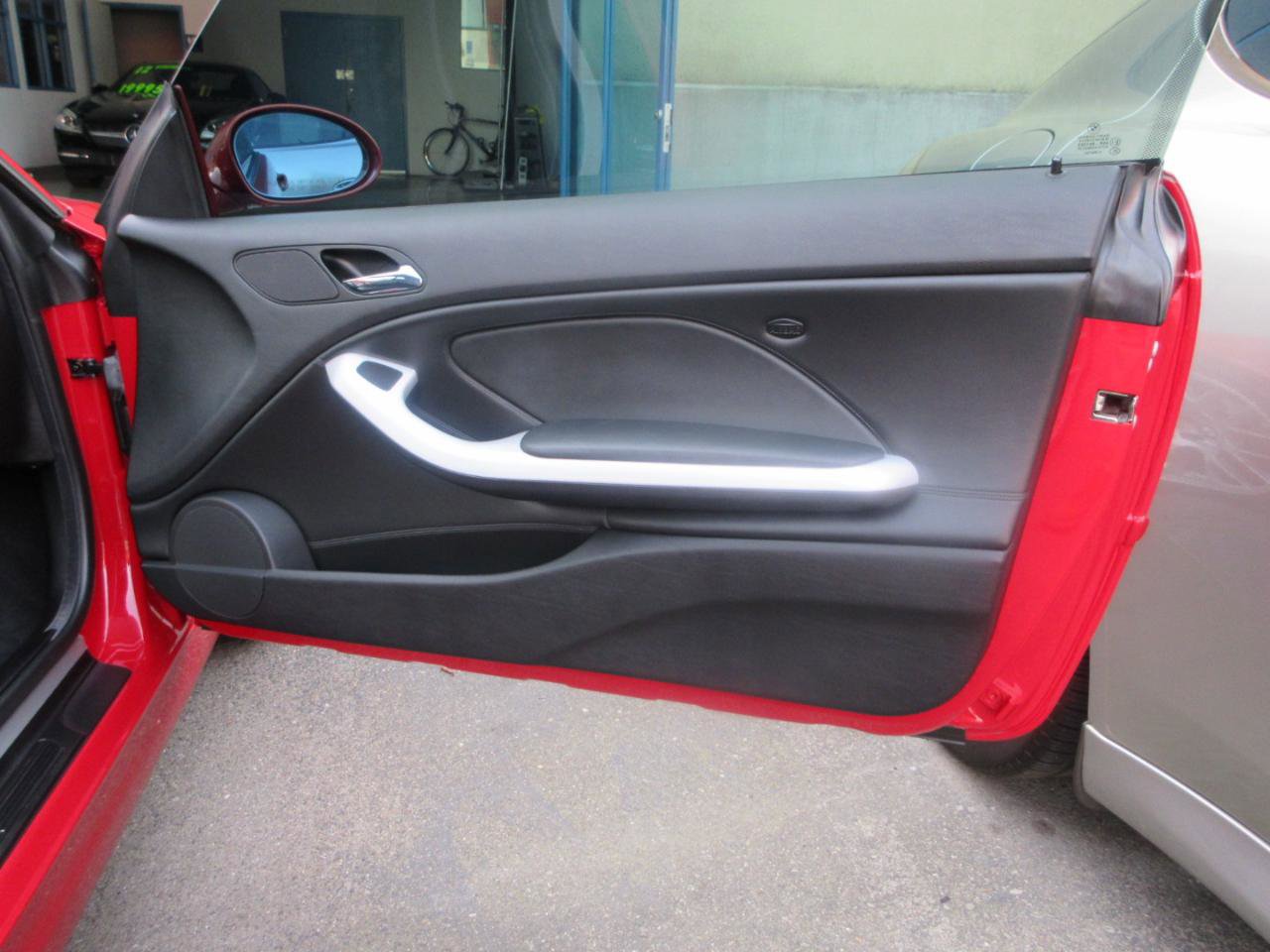 Used 2004 BMW M3 Coupe image 23