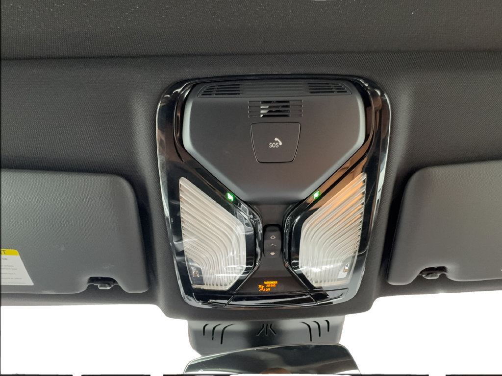 Used 2024 BMW M440i Coupe RWD image 48