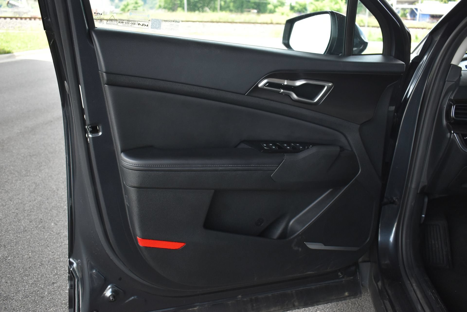 Used 2023 Kia Sportage EX FWD image 11