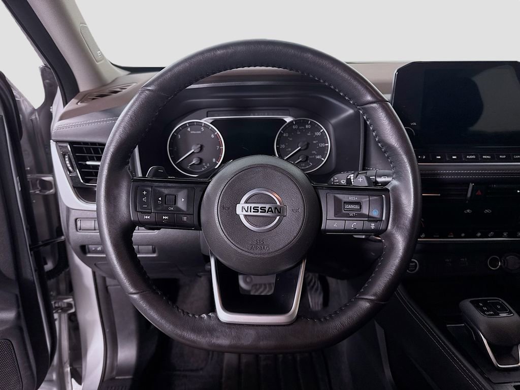 Used 2021 Nissan Rogue SL w/ Premium Package image 11