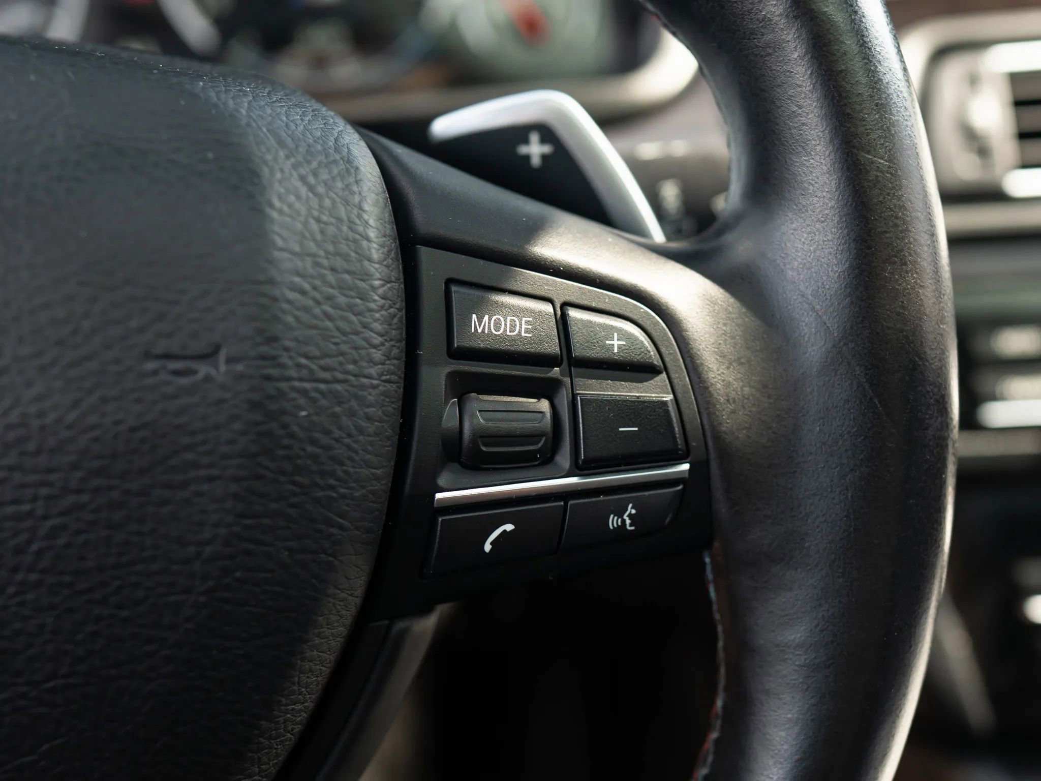 Used 2013 BMW M5 w/ Executive Pkg image 37