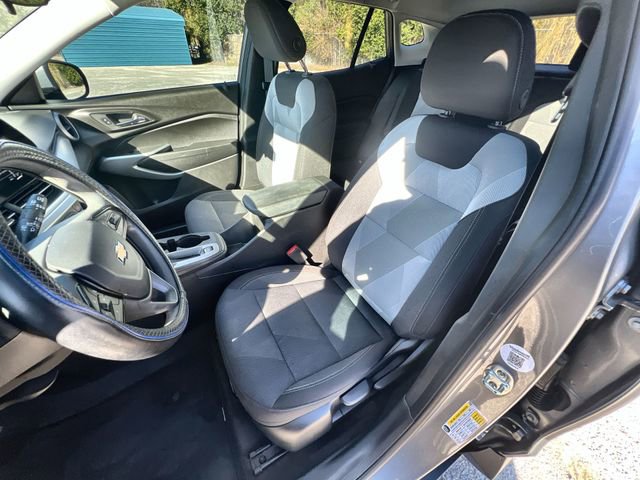 Certified 2025 Chevrolet Trax LS w/ LS Convenience Package image 17