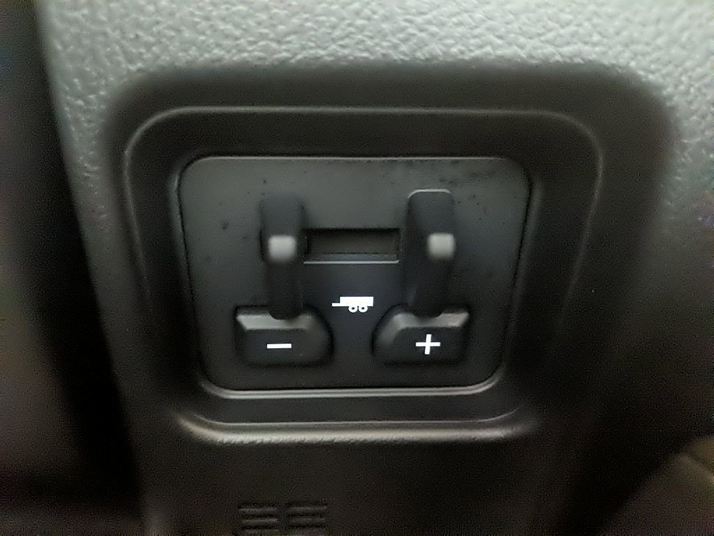 Used 2026 Lexus GX 550 w/ Accessory Package (2T) image 30