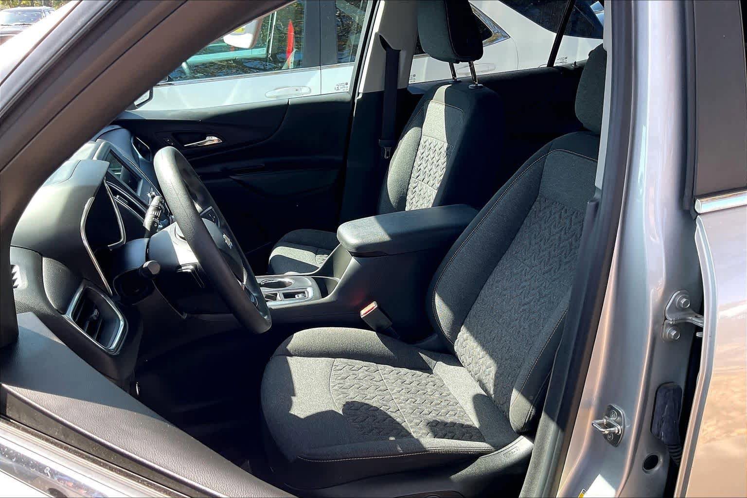Certified 2022 Chevrolet Equinox LT FWD image 24