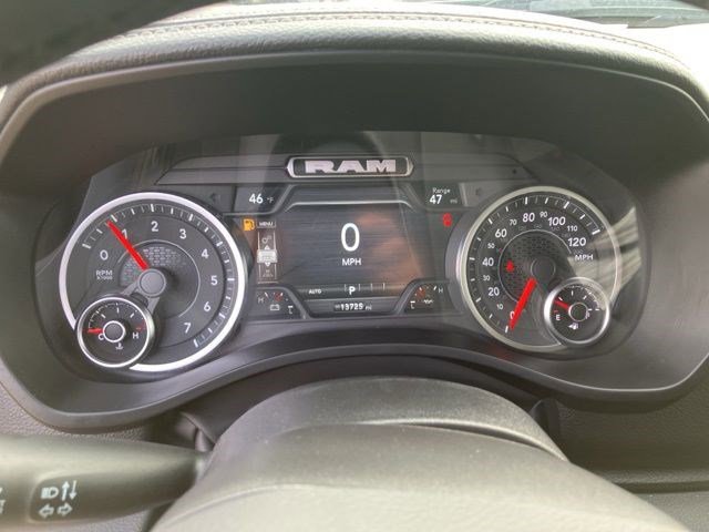 Used 2025 RAM 1500 Laramie w/ Sport Appearance Package AWD/4WD image 16