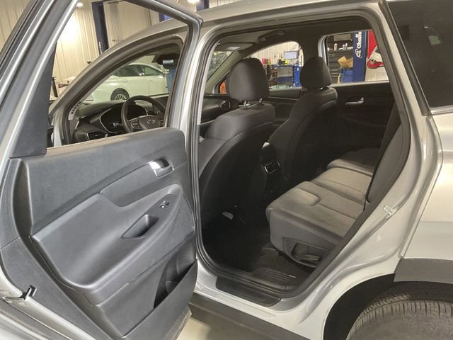Used 2023 Hyundai Santa Fe SE w/ Cargo Package image 9