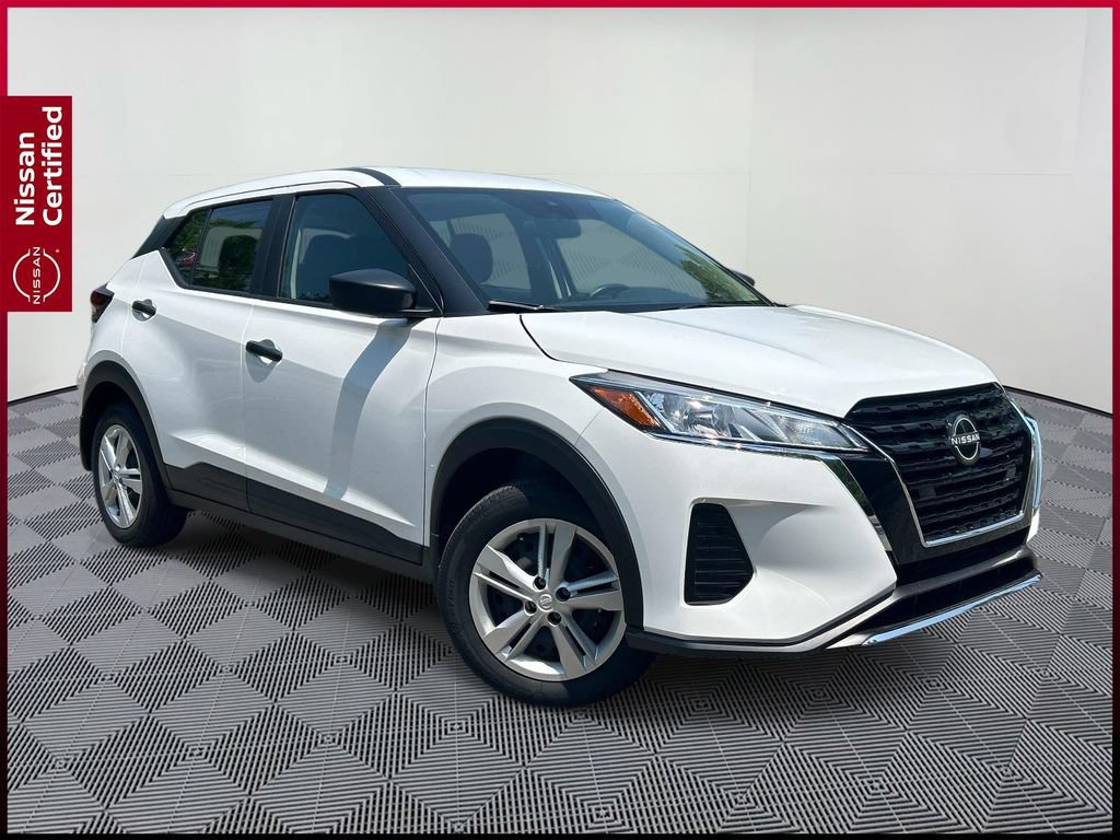 Certified 2025 Nissan Kicks Play S