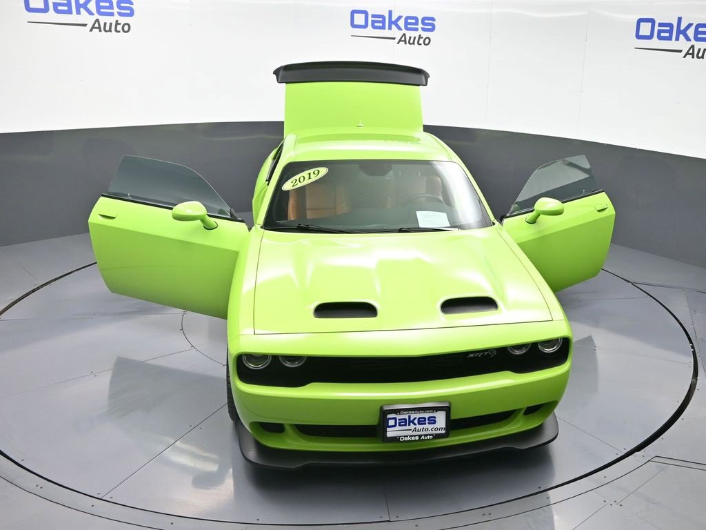 Used 2019 Dodge Challenger SRT Hellcat Redeye image 49