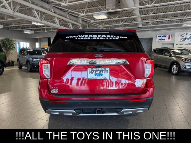 Used 2024 Ford Explorer XLT w/ Equipment Group 202A AWD/4WD image 7