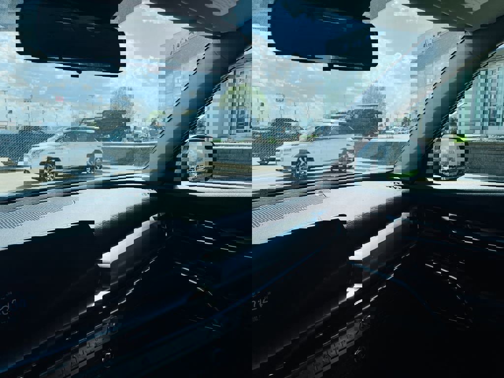 Used 2025 Kia Telluride S AWD/4WD image 22