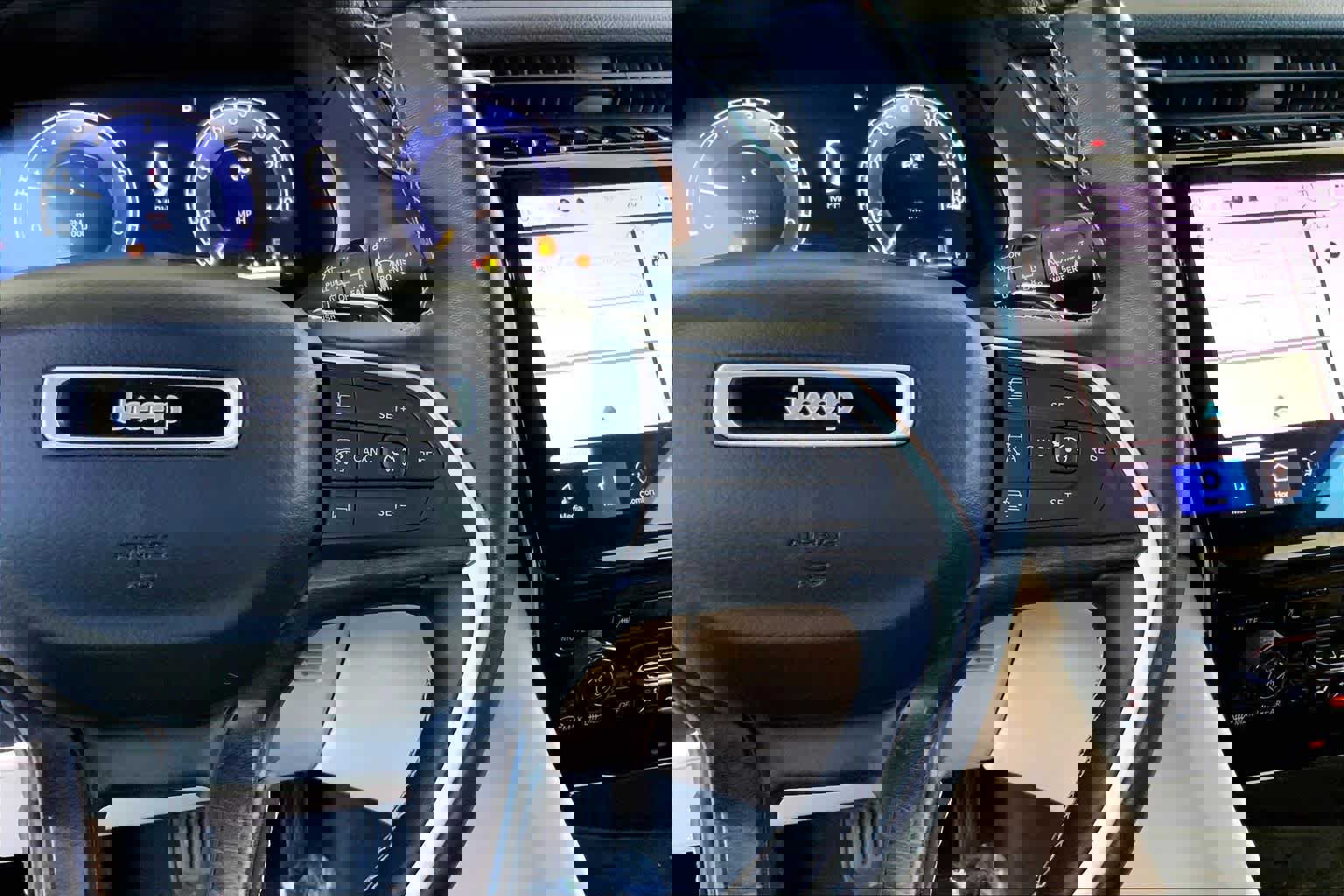 Used 2021 Jeep Grand Cherokee L Limited image 25