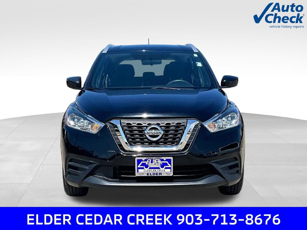 Used 2018 Nissan Kicks SV FWD image 3