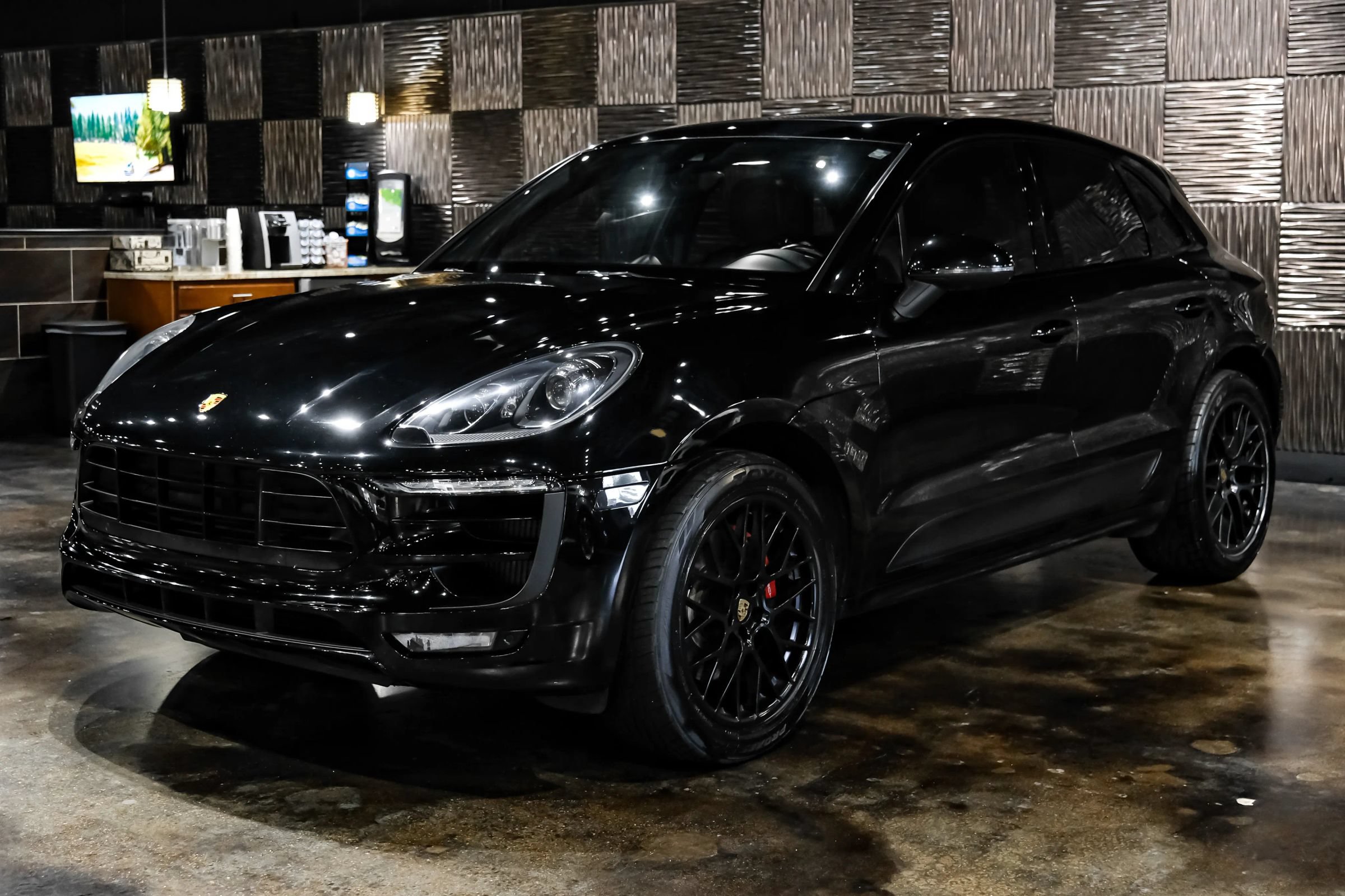 Used 2017 Porsche Macan GTS AWD/4WD image 7