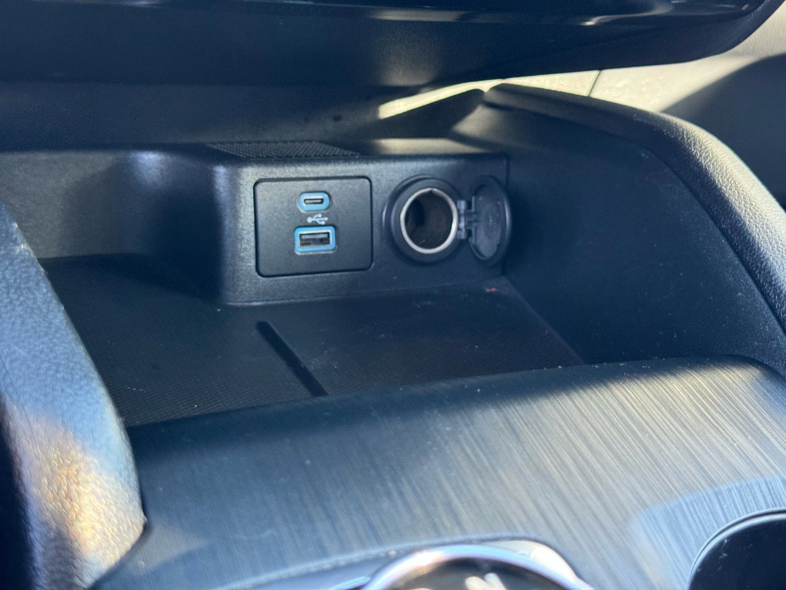 Used 2022 Ford Escape SEL image 28