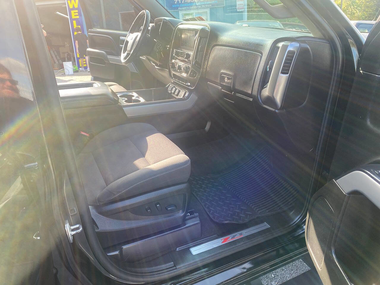 Used 2018 Chevrolet Silverado 1500 LT w/ All Star Edition image 20