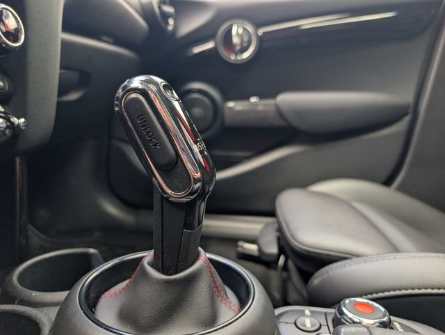 Used 2020 MINI Cooper S w/ Storage Package image 20