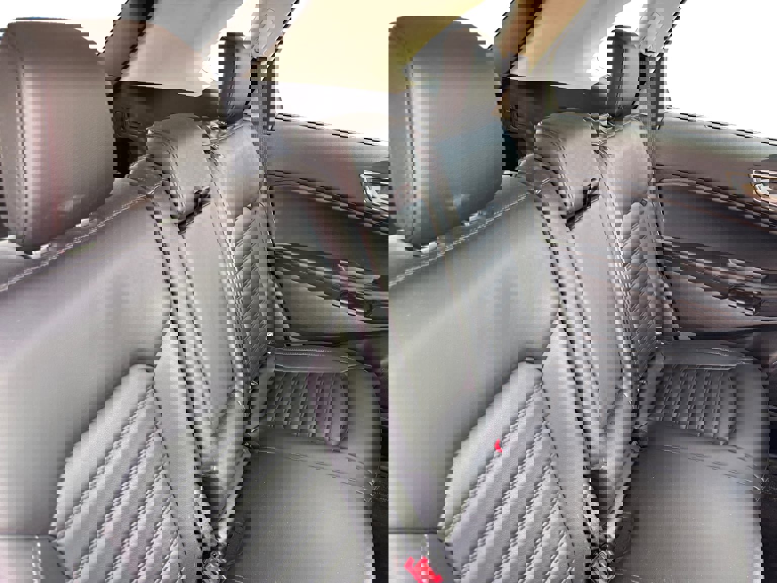 Used 2022 Ford Edge SEL image 18