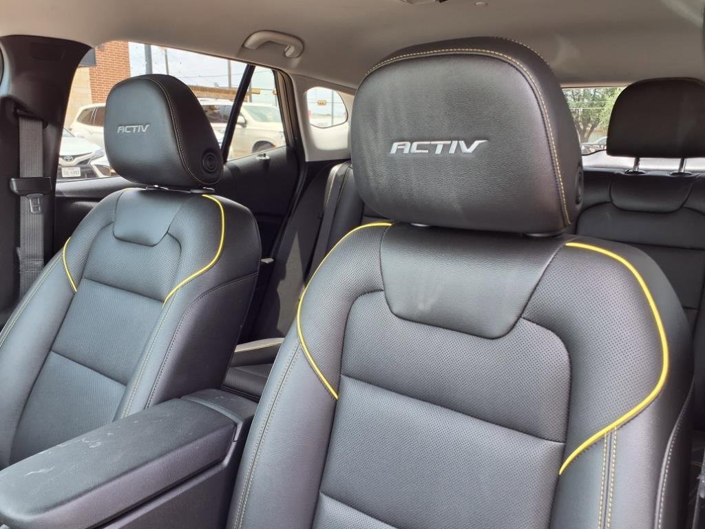 Used 2025 Chevrolet Trax ACTIV w/ Driver Confidence Package image 14