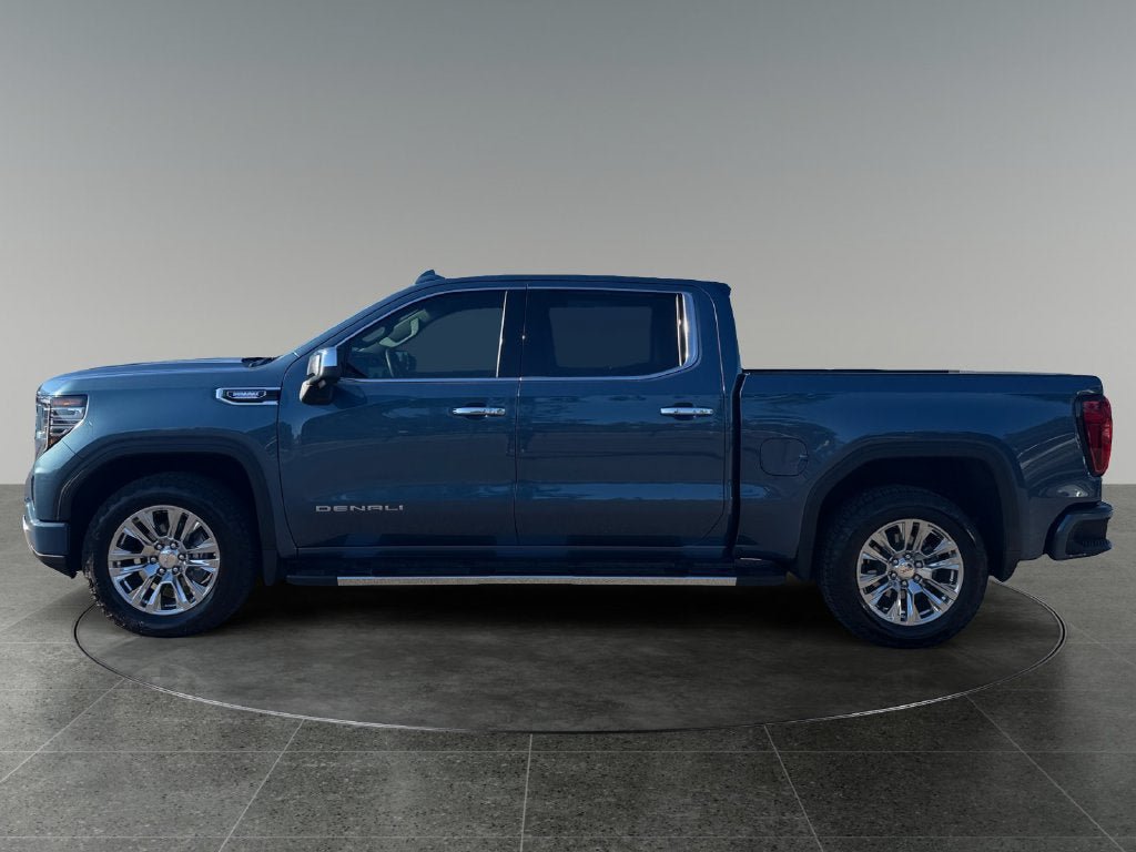 Used 2026 GMC Sierra 1500 Denali w/ Technology Package AWD/4WD image 5
