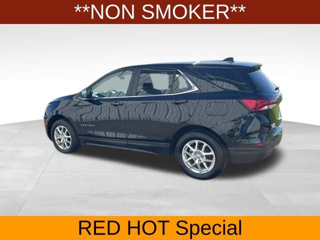 Used 2023 Chevrolet Equinox LT w/ Driver Convenience Package image 4