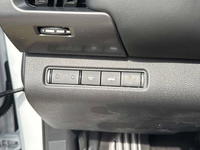 New 2026 Nissan Pathfinder Rock Creek w/ Rock Creek Premium Package image 27