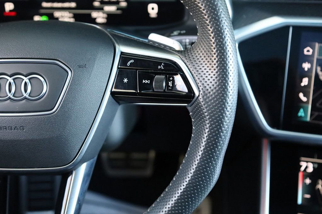 Used 2021 Audi S7 Prestige w/ Prestige Package image 29