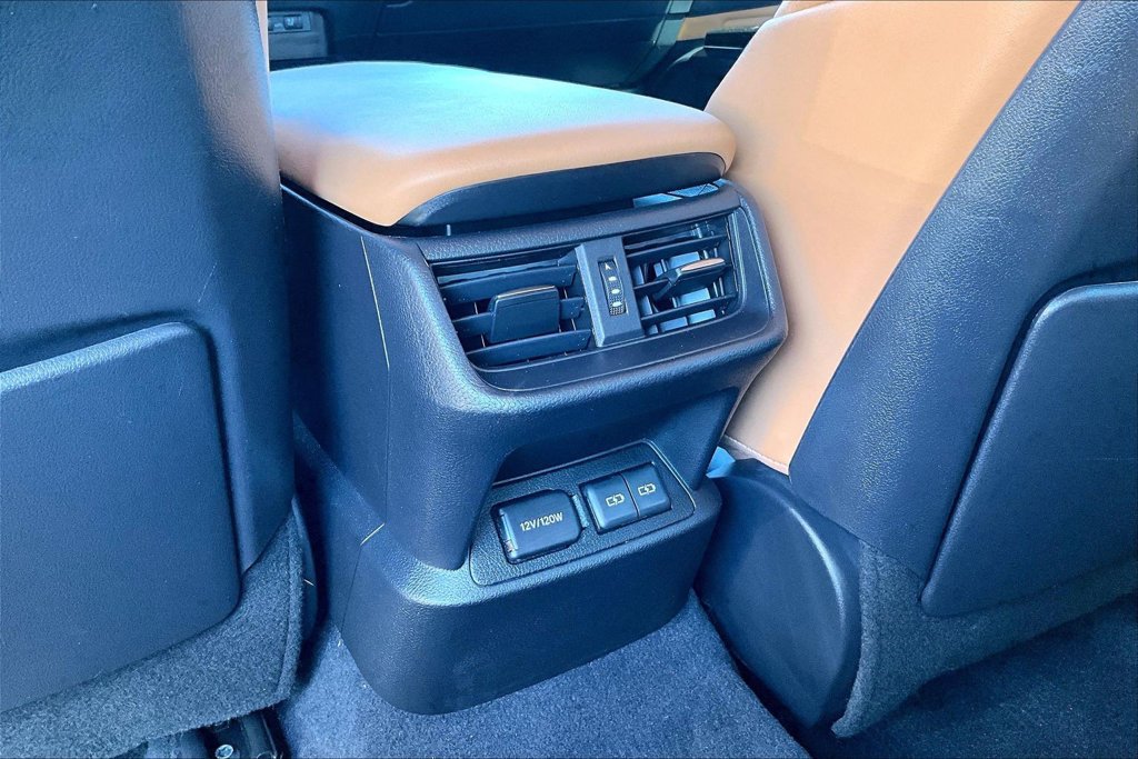 Used 2024 Lexus ES 350 w/ Premium Package FWD image 32