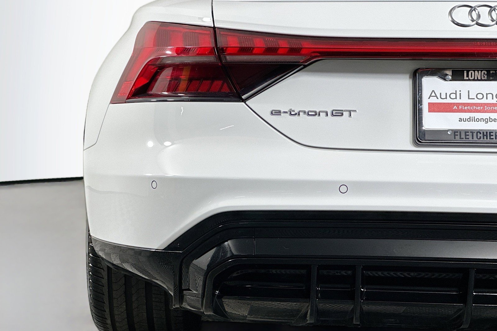 Used 2022 Audi e-tron GT Premium Plus w/ Performance Package image 17