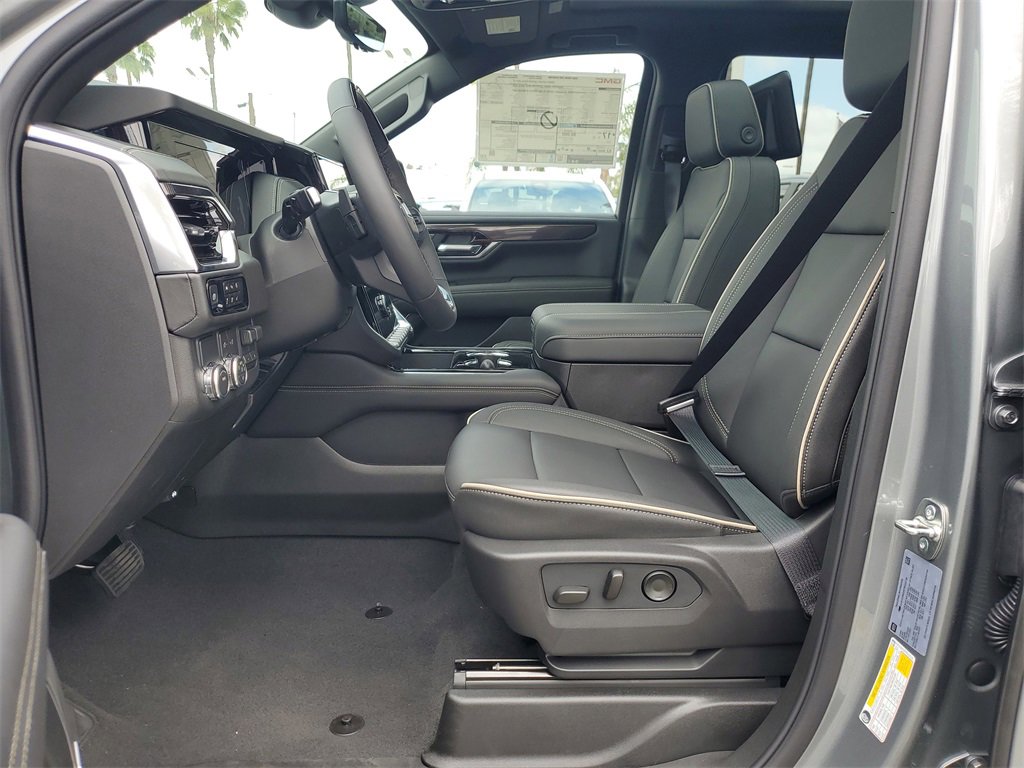 New 2026 GMC Yukon Elevation w/ Elevation Premium Package image 12
