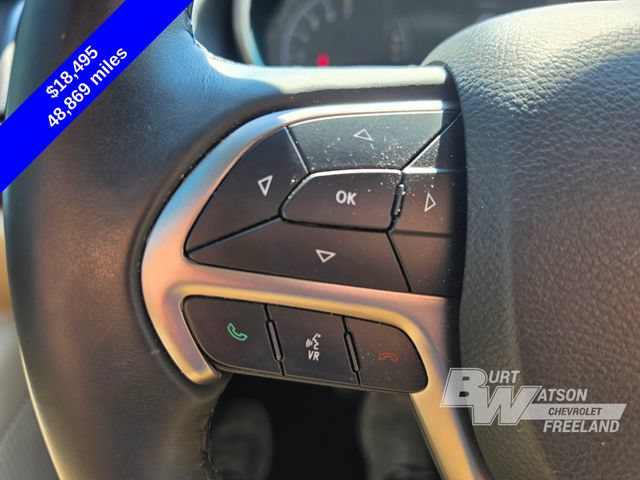 Used 2019 Jeep Grand Cherokee Laredo RWD image 13
