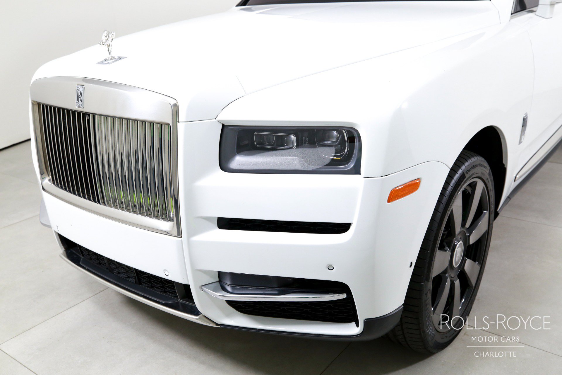 Certified 2024 Rolls-Royce Cullinan AWD/4WD image 42