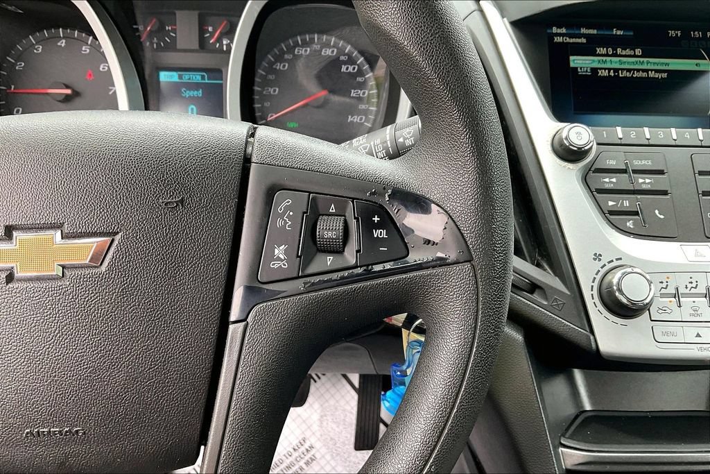 Used 2016 Chevrolet Equinox LS FWD image 13