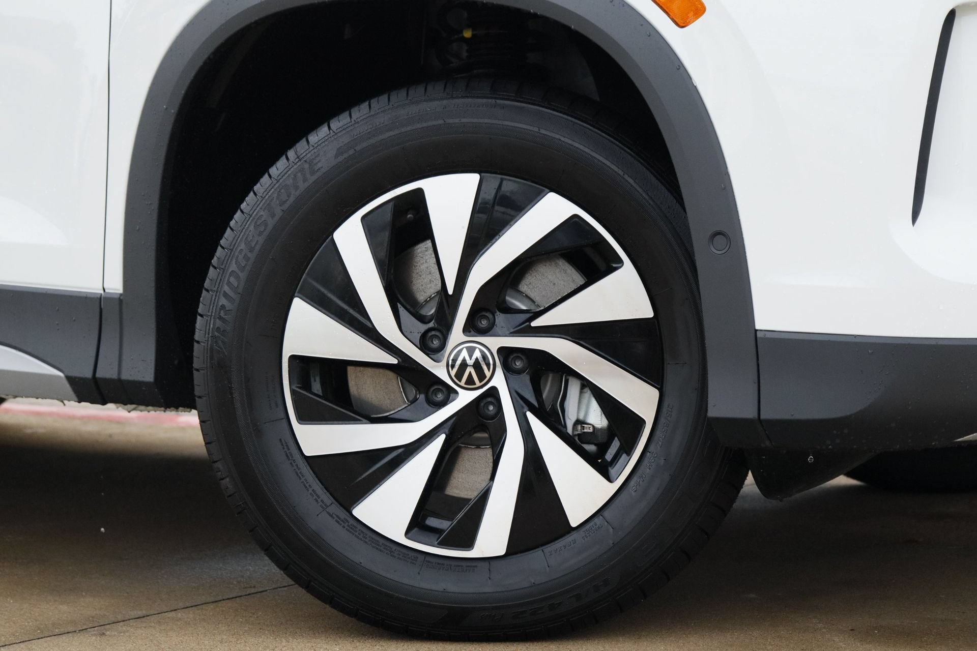 New 2026 Volkswagen Tiguan S AWD/4WD image 3