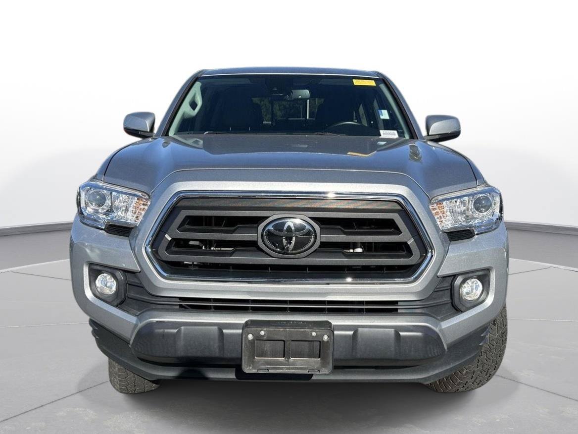 Certified 2022 Toyota Tacoma SR5 w/ Technology Package AWD/4WD image 3