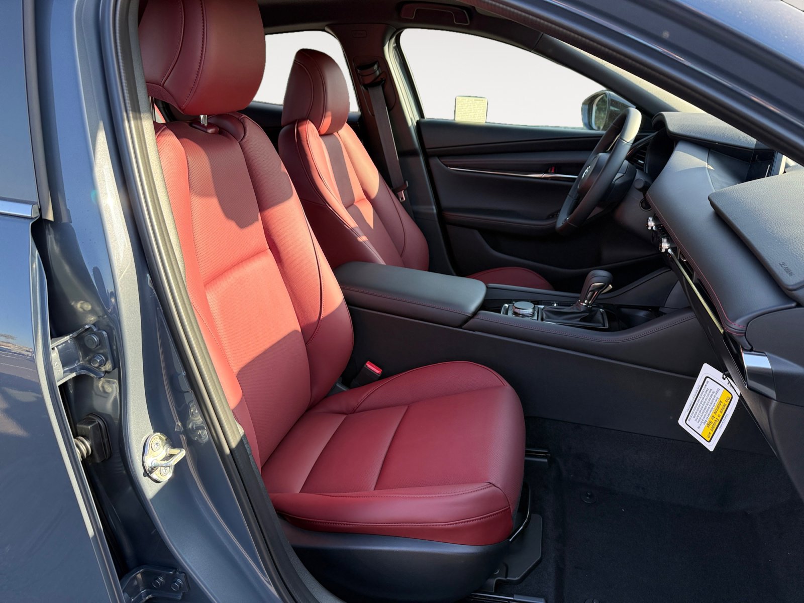 New 2026 MAZDA MAZDA3 Carbon image 19