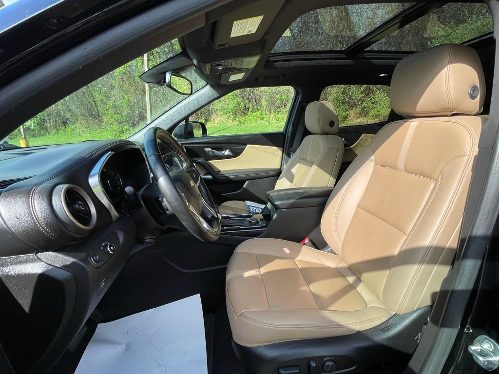 Used 2023 Chevrolet Blazer Premier w/ Enhanced Convenience Package image 28