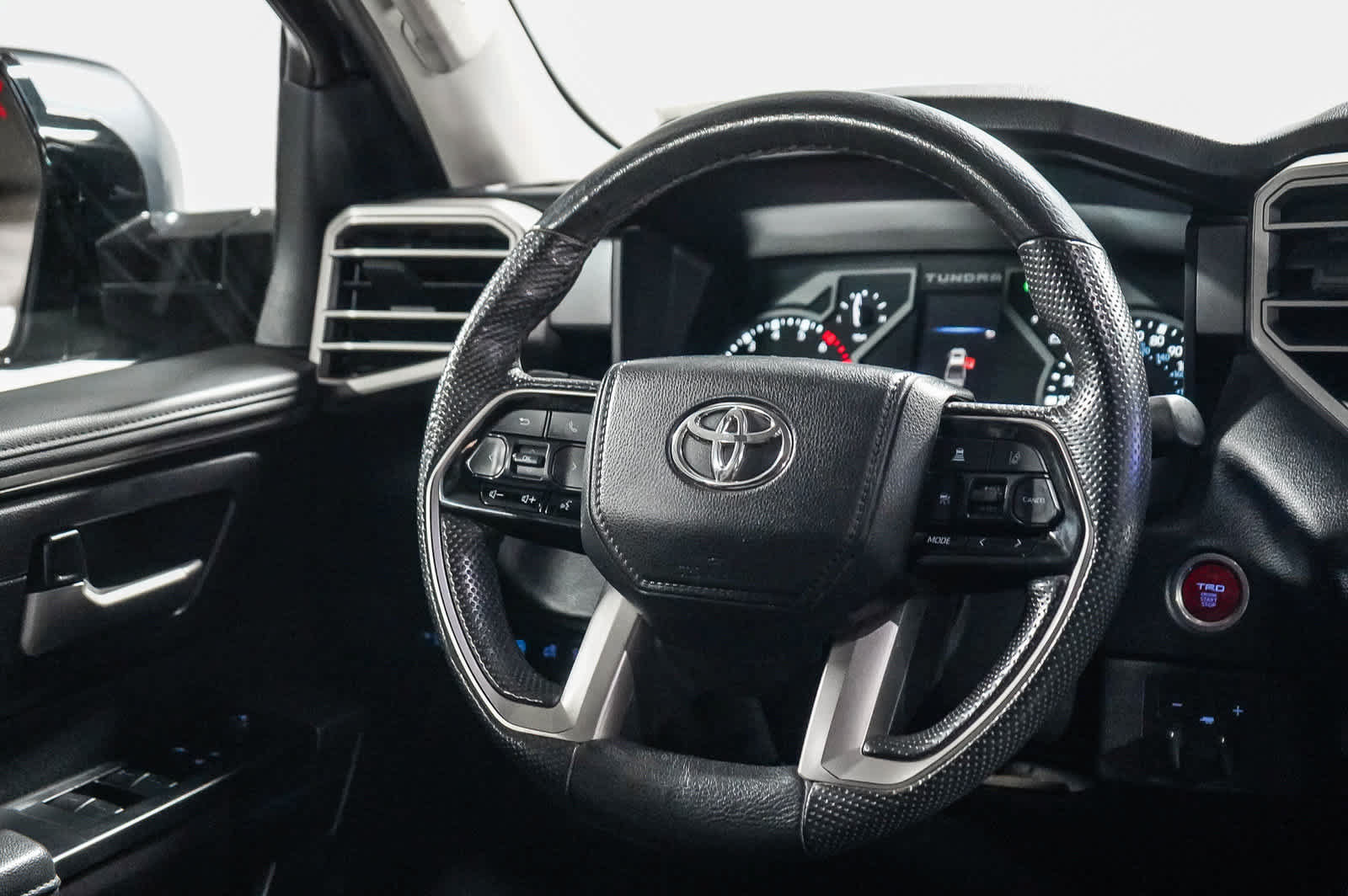 Used 2024 Toyota Tundra SR5 w/ TRD Off-Road Package AWD/4WD image 15