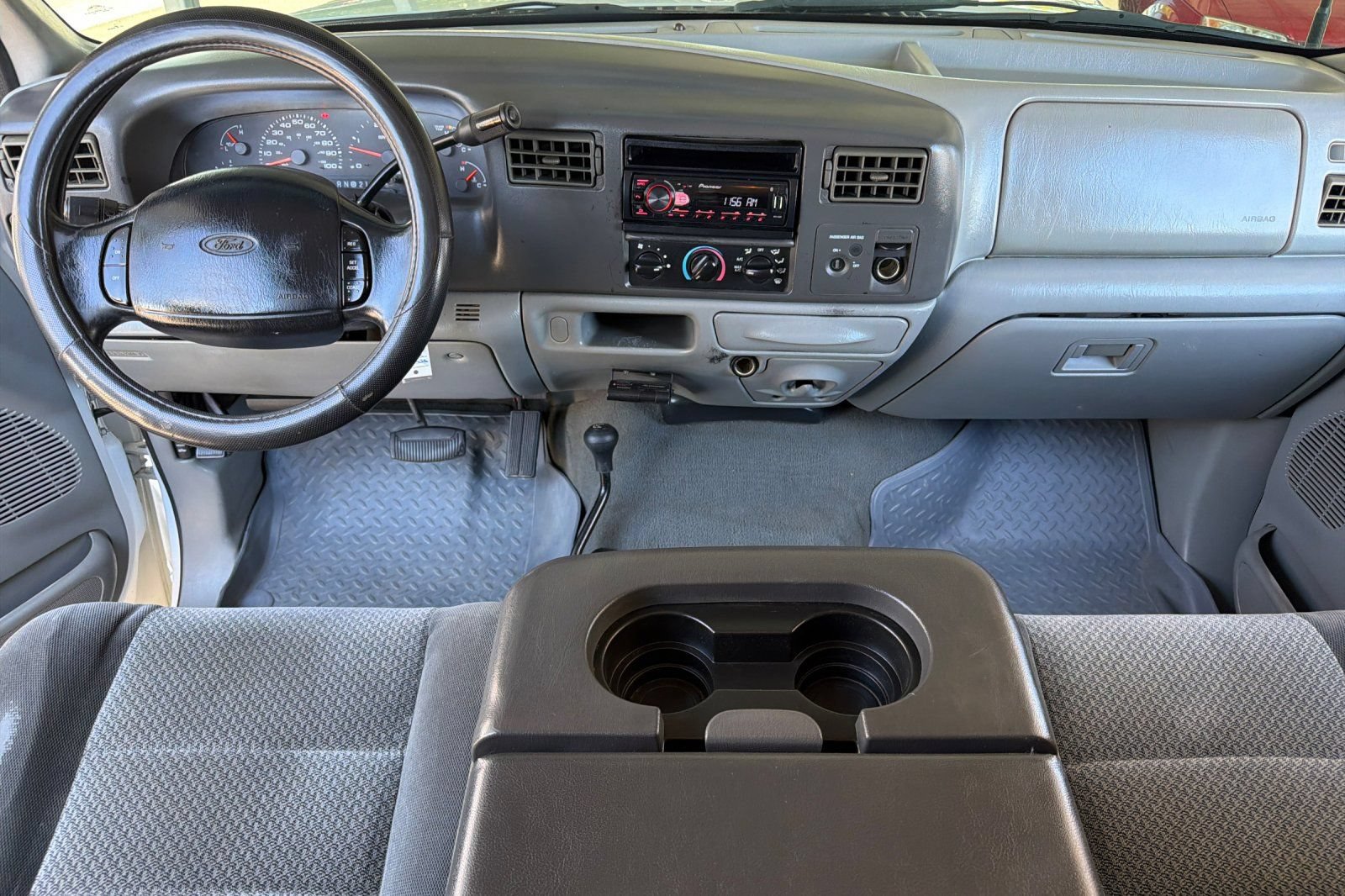 Used 2002 Ford F250 XLT AWD/4WD image 14
