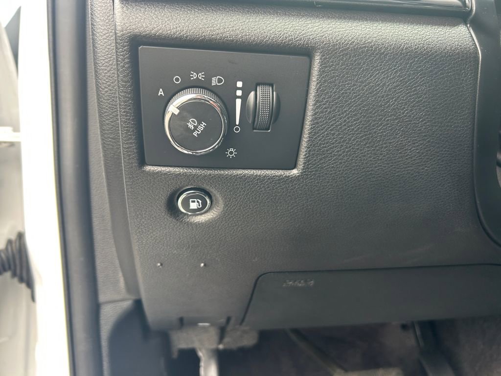 Used 2018 Jeep Grand Cherokee Trailhawk AWD/4WD image 19