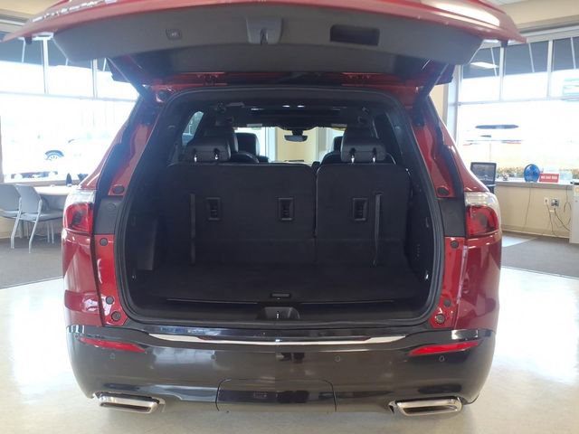 Used 2024 Buick Enclave Essence w/ Experience Buick Package FWD image 7