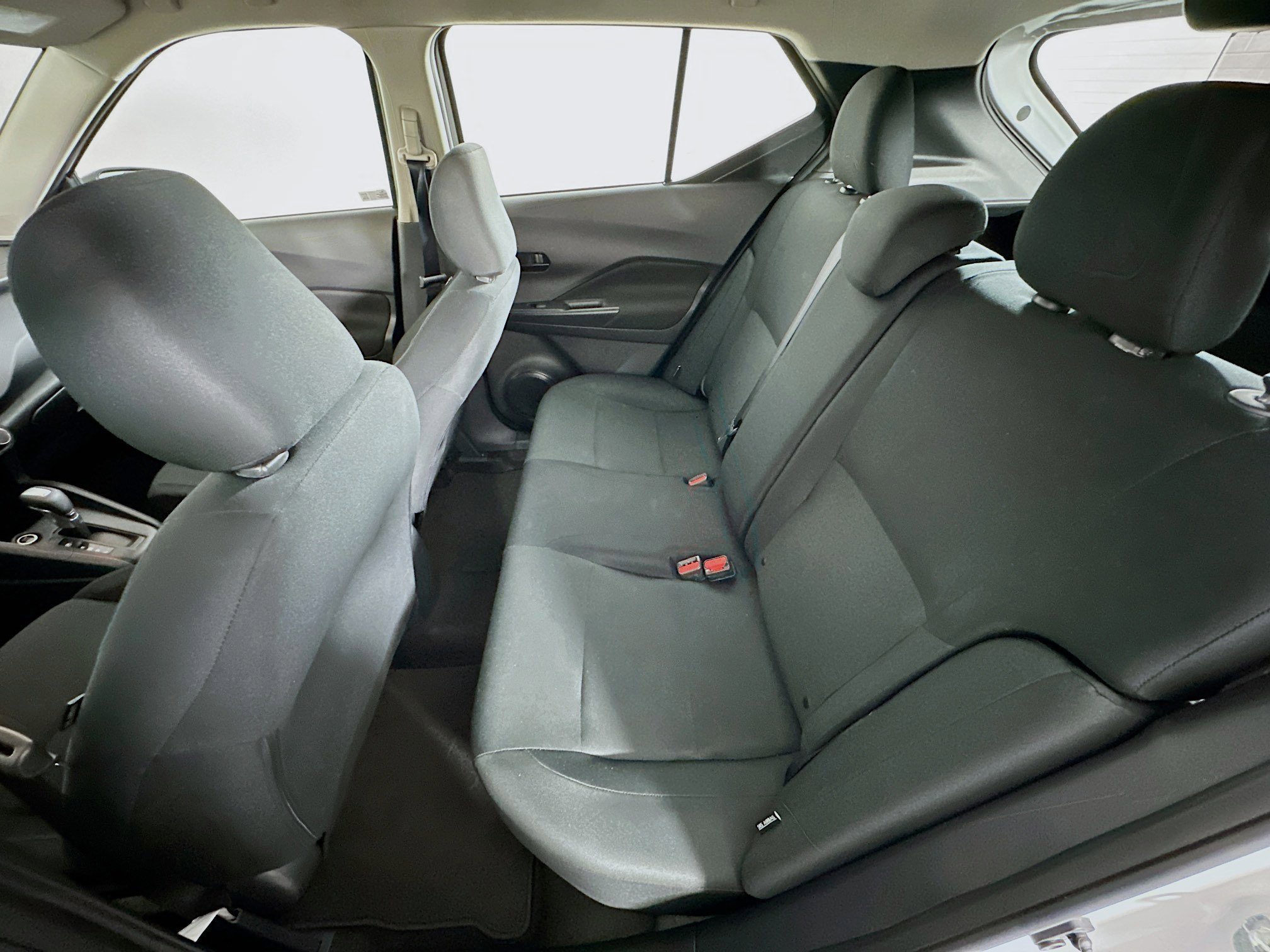 Used 2024 Nissan Kicks S image 25