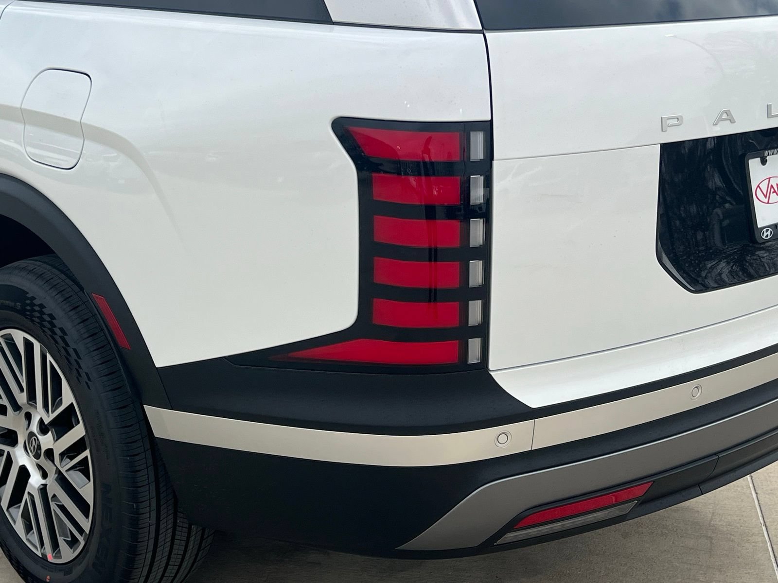 New 2026 Hyundai Palisade SEL FWD image 12