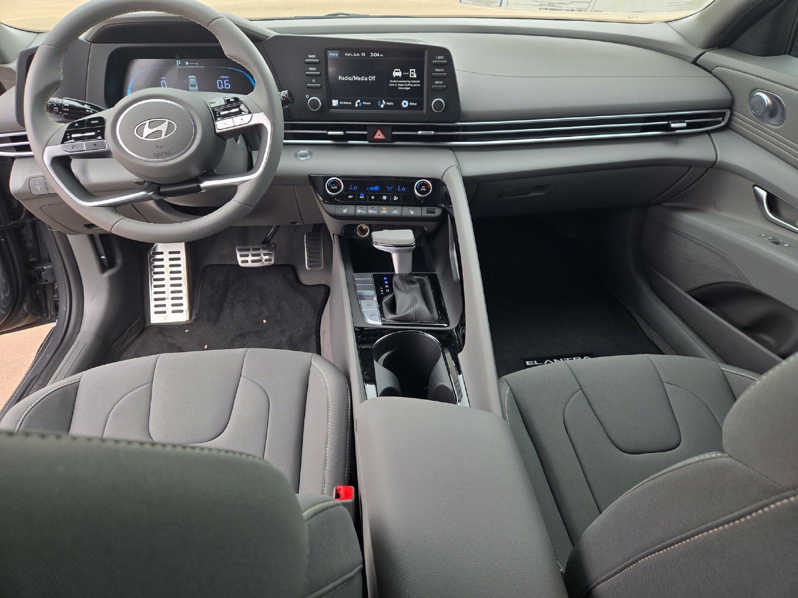 New 2026 Hyundai Elantra SEL Sport Premium FWD image 8